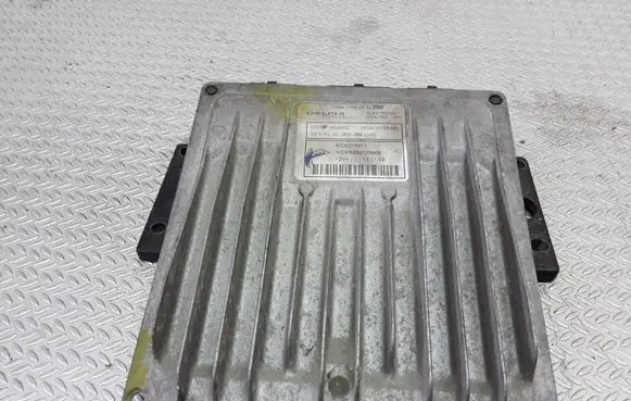 Nissan Almera N16 Engine control unit/module 8200275911