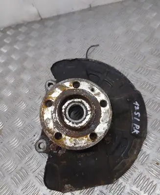 Volvo S60 Front wheel hub
