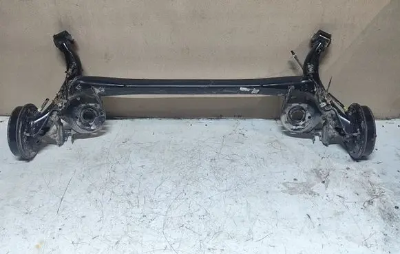 Toyota Yaris Rear axle beam 