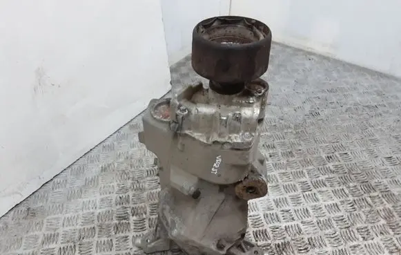 Volvo V50 Rear differential P1216622