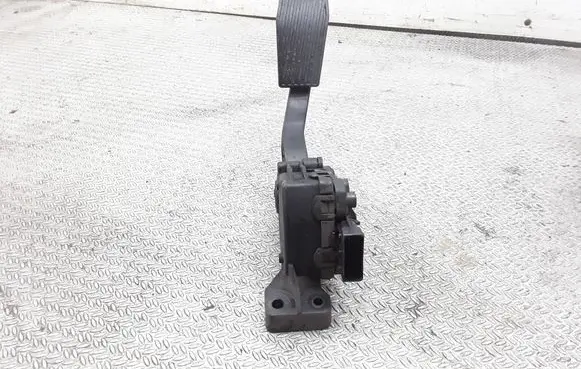 Opel Signum Accelerator throttle pedal 9186724