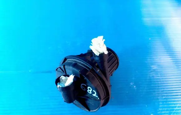 Skoda Octavia Mk1 (1U) Secondary air pump 06A131333C