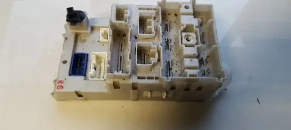 Toyota RAV 4 (XA20) Fuse box set 8273342061 82733-42061