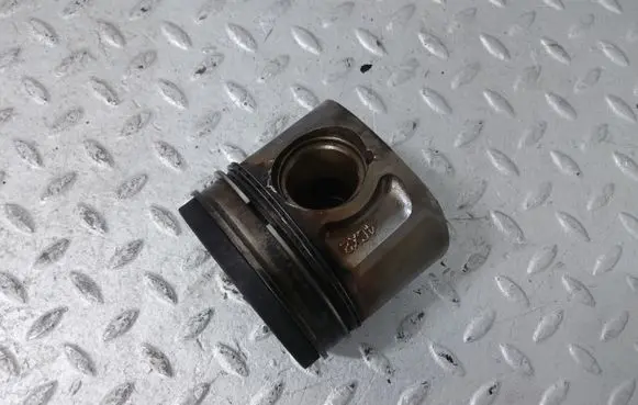 KIA Sorento Piston 234102F975