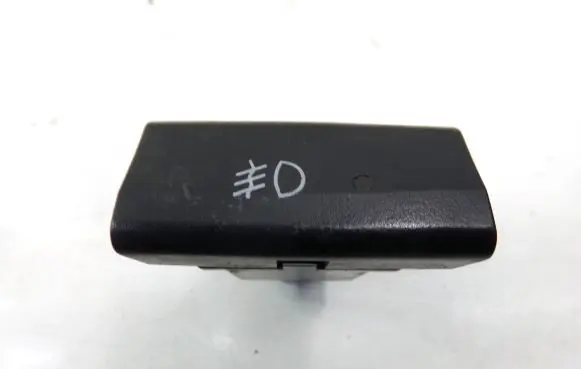 Fog light switch