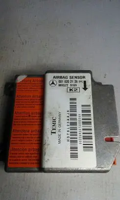 Mercedes-Benz E W210 Airbag control unit/module 0018202126