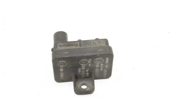 Volkswagen Touareg I Air pressure sensor 10R026151