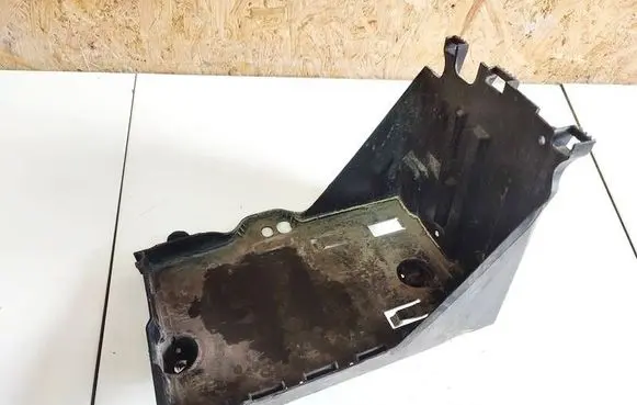 Battery box tray