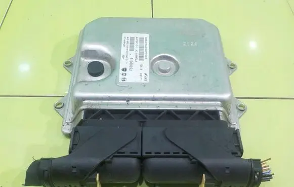 Fiat Doblo Engine control unit/module 51908952