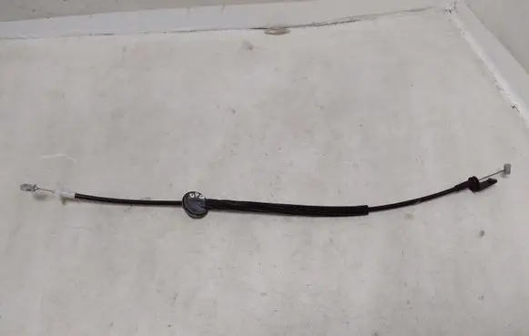 Ford Focus Rear door cable line 
