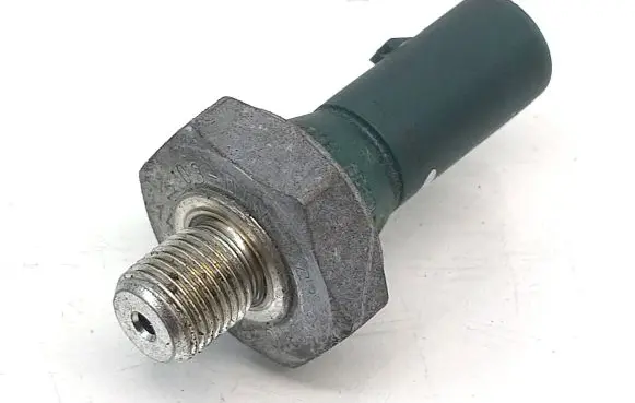 Skoda Fabia Mk3 (NJ) Oil pressure sensor 036919081c