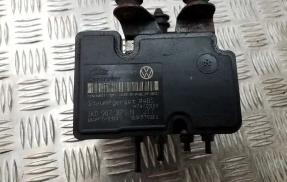 Volkswagen Golf V ABS Pump 1K0907379N 1K0614117F
