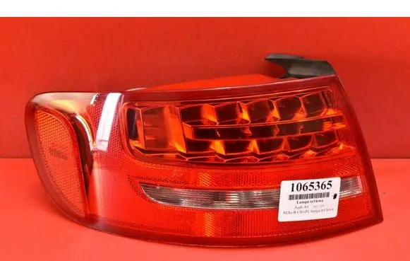 Audi A4 S4 B8 8K Rear/tail lights 8K9945095B