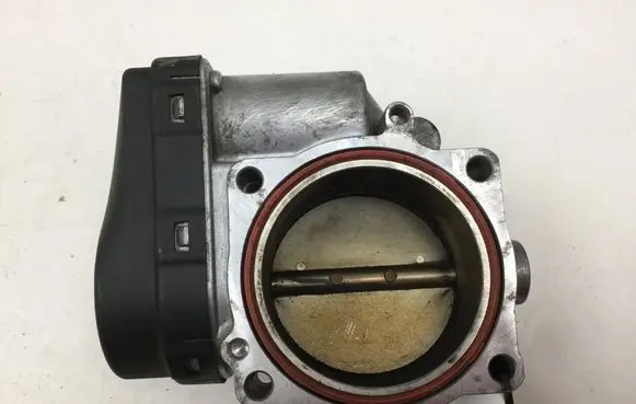 BMW X5 E53 Throttle valve 7502445