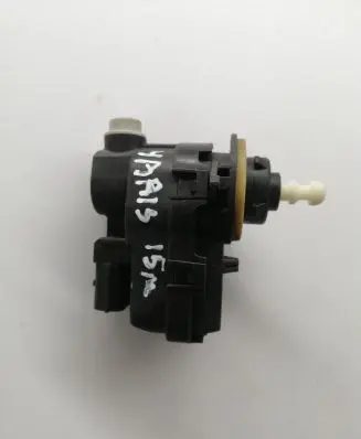 Toyota Yaris Headlight level adjustment motor 92000866