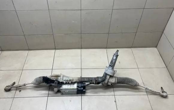 BMW 5 F10 F11 Steering rack 686484902 7806079850