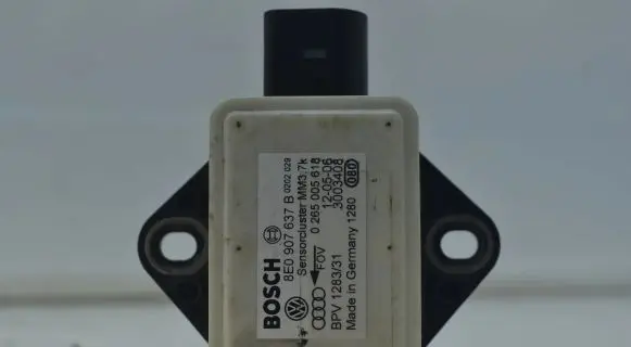 Audi A4 S4 B6 8E 8H ESP acceleration yaw rate sensor 8E0907637B 0265005618 3003408