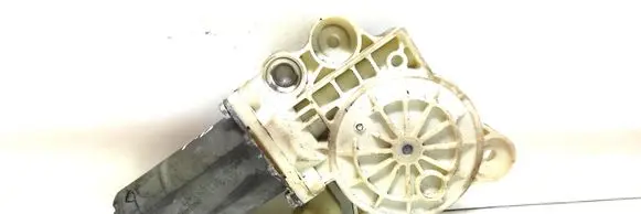 Mercedes-Benz E W211 Front door window regulator motor A2118203042
