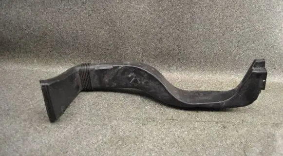 BMW X5 E53 Air intake hose/pipe 8402282