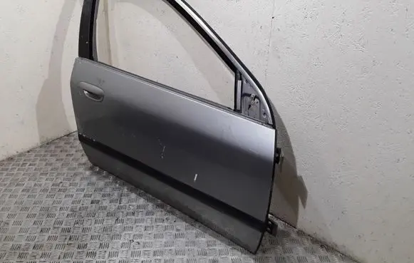 Peugeot 607 Front door
