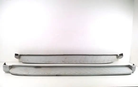 Dodge RAM Sill