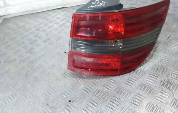 Mercedes-Benz B W245 Rear/tail lights