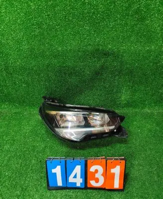Opel Corsa F Headlight/headlamp 9829465380 39162649 354261827