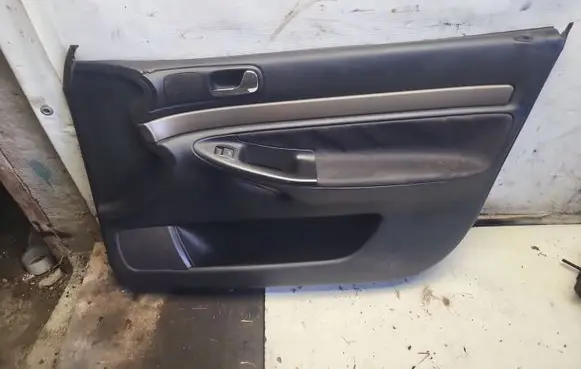 Audi A4 S4 B5 8D Front door card panel trim 