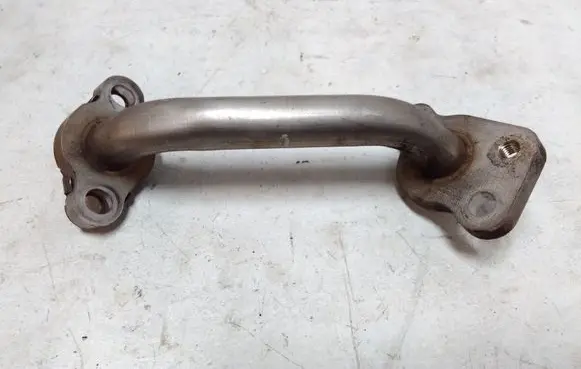 Toyota Prius (XW30) EGR valve line/pipe/hose