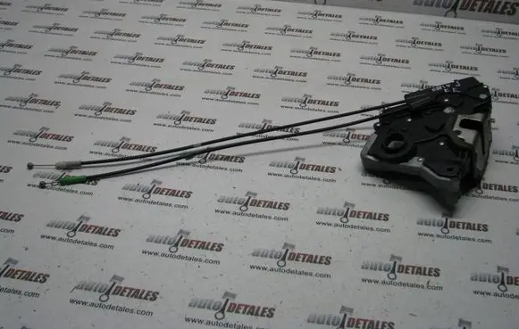 Toyota Prius (XW20) Front door lock