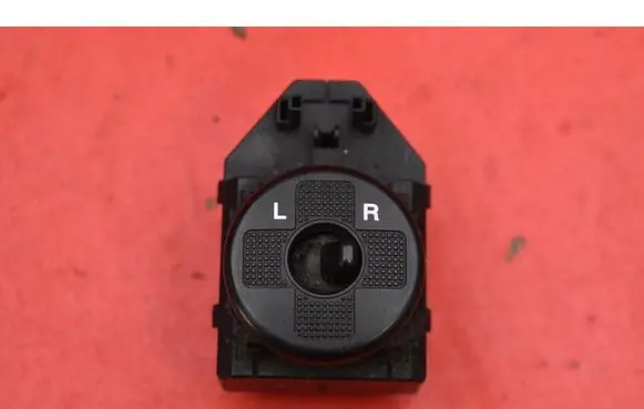 Hyundai Tucson JM Mirror heating switch 