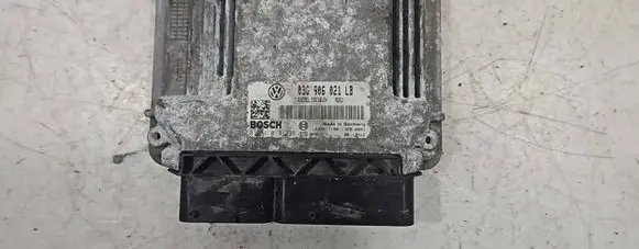 Skoda Octavia Mk2 (1Z) Engine control unit/module 03G906021LB 1039S17180 0281013238