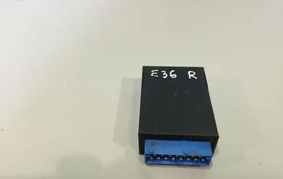 BMW 3 E36 Window control relay 61358359031 711370