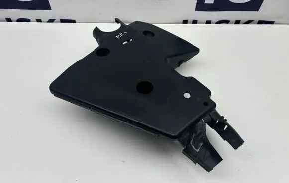 Rear underbody cover/under tray