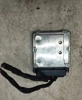 Audi A4 S4 B7 8E 8H Engine control unit/module 03G906016FE 1039S07978 0281012127
