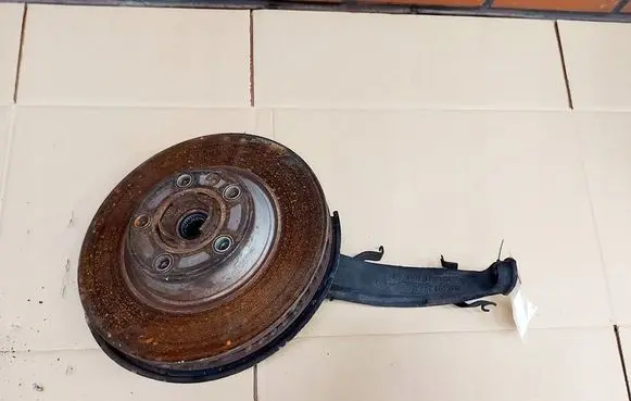 Audi Q7 4L Front wheel hub spindle knuckle 7L0407257A