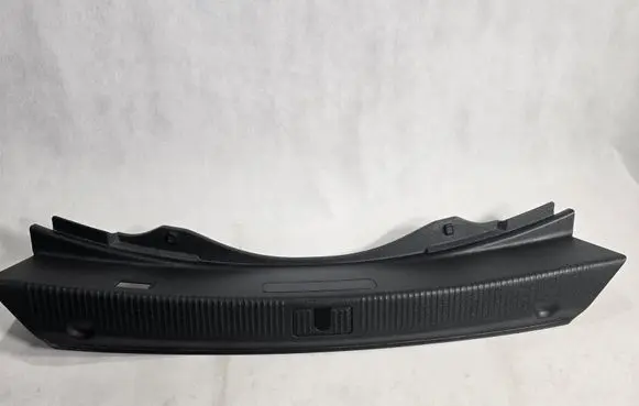 Audi A8 S8 D4 4H Trunk/boot sill cover protection 4H0863471