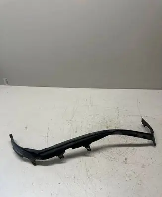 Volvo V70 Under headlight/headlamp trim 89002983