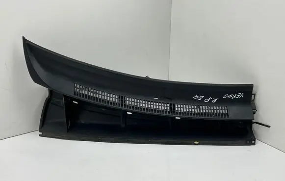 Toyota Verso Wiper trim 557810F050 557810F060
