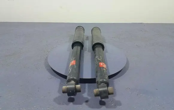 Toyota Auris E180 Rear shock absorber/damper