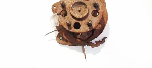 Toyota Avensis Verso Rear wheel hub