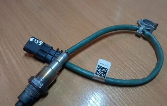 Volvo XC40 Lambda probe sensor 32257269 C359