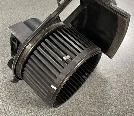 Renault Kangoo I Heater fan/blower 7701059205