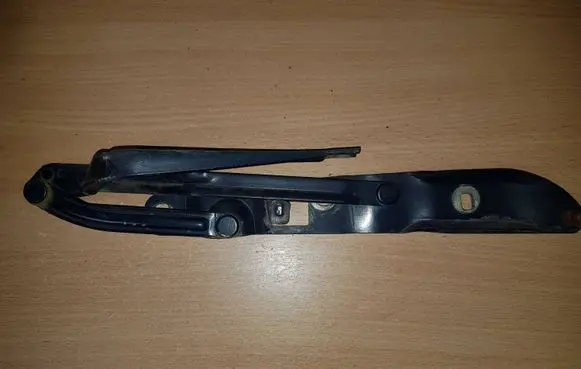BMW 5 E39 Tailgate/trunk/boot hinge 41518159398