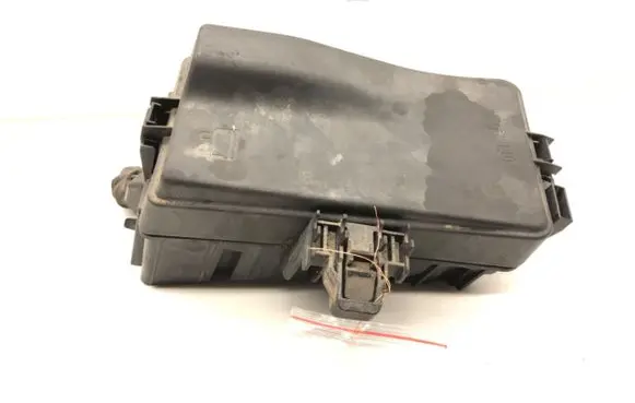 Volkswagen Caddy Fuse box set 5R3907361