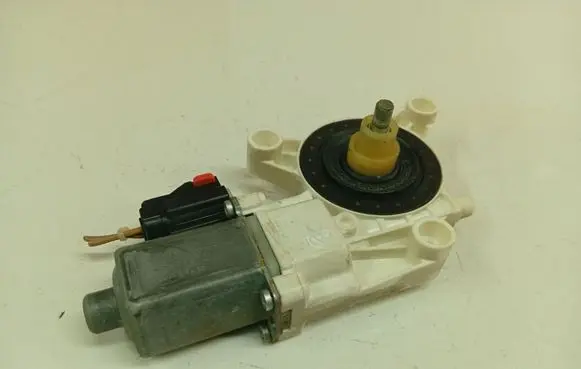 Dodge Avenger Rear door window regulator motor 3006624D