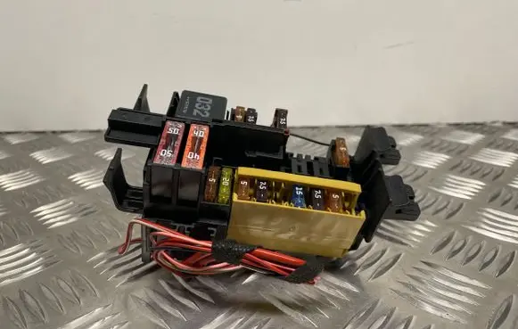 Mercedes-Benz C W205 Fuse module A2059067200
