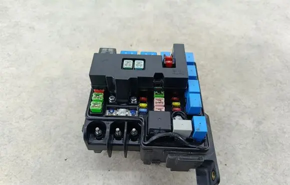 Hyundai i30 Fuse box set 919502H020