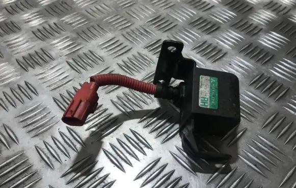 Mitsubishi Galant Airbag deployment crash/impact sensor mb942470 187200-0240