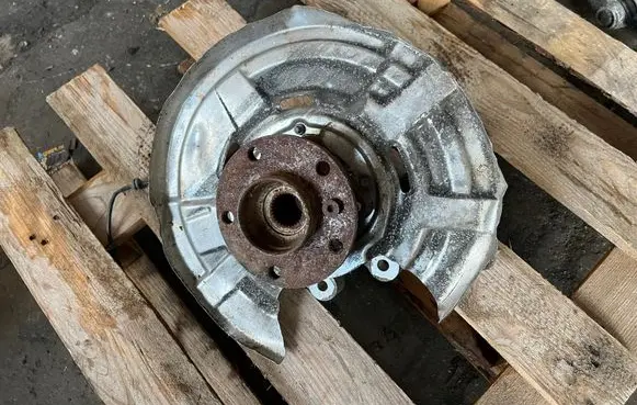 BMW 6 F06 Gran coupe Rear wheel hub 6852892 685289